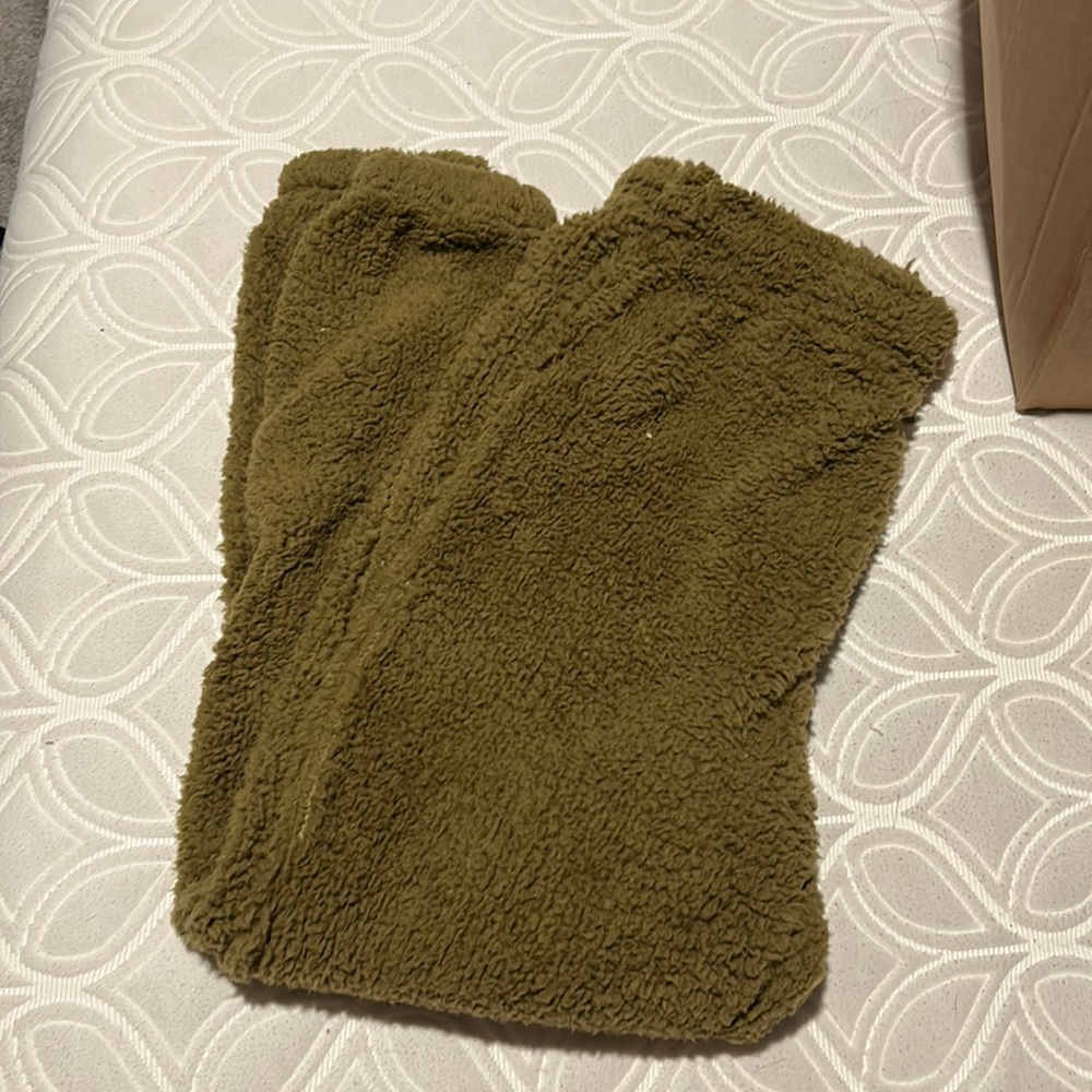 EXTREMELY SOFT PANTS